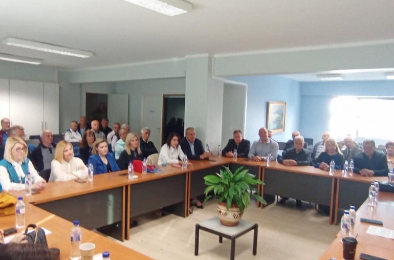 tΣτη σύσκεψη με τον πολύ αξιόλογο πρώην Υπουργό Νίκο Παναγιωτόπουλο, ως προέδρου της κεντρικής επιτροπής εκλογικού αγώνα, στη Διοικούσα Επιτροπή ΝΔ Θεσσαλονίκης